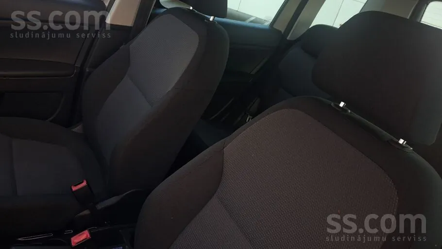 Skoda Yeti 2012 photo 4