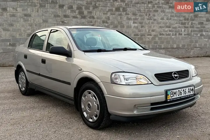 Opel Astra 2008 photo 2