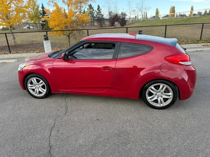 Hyundai Veloster 2013 photo 5