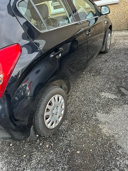 Hyundai I20 2009 photo 3