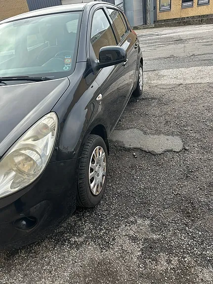Hyundai I20 2009 photo 2
