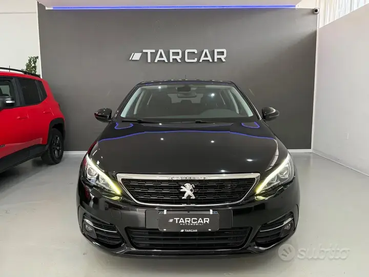 Peugeot 308 2019 photo 3