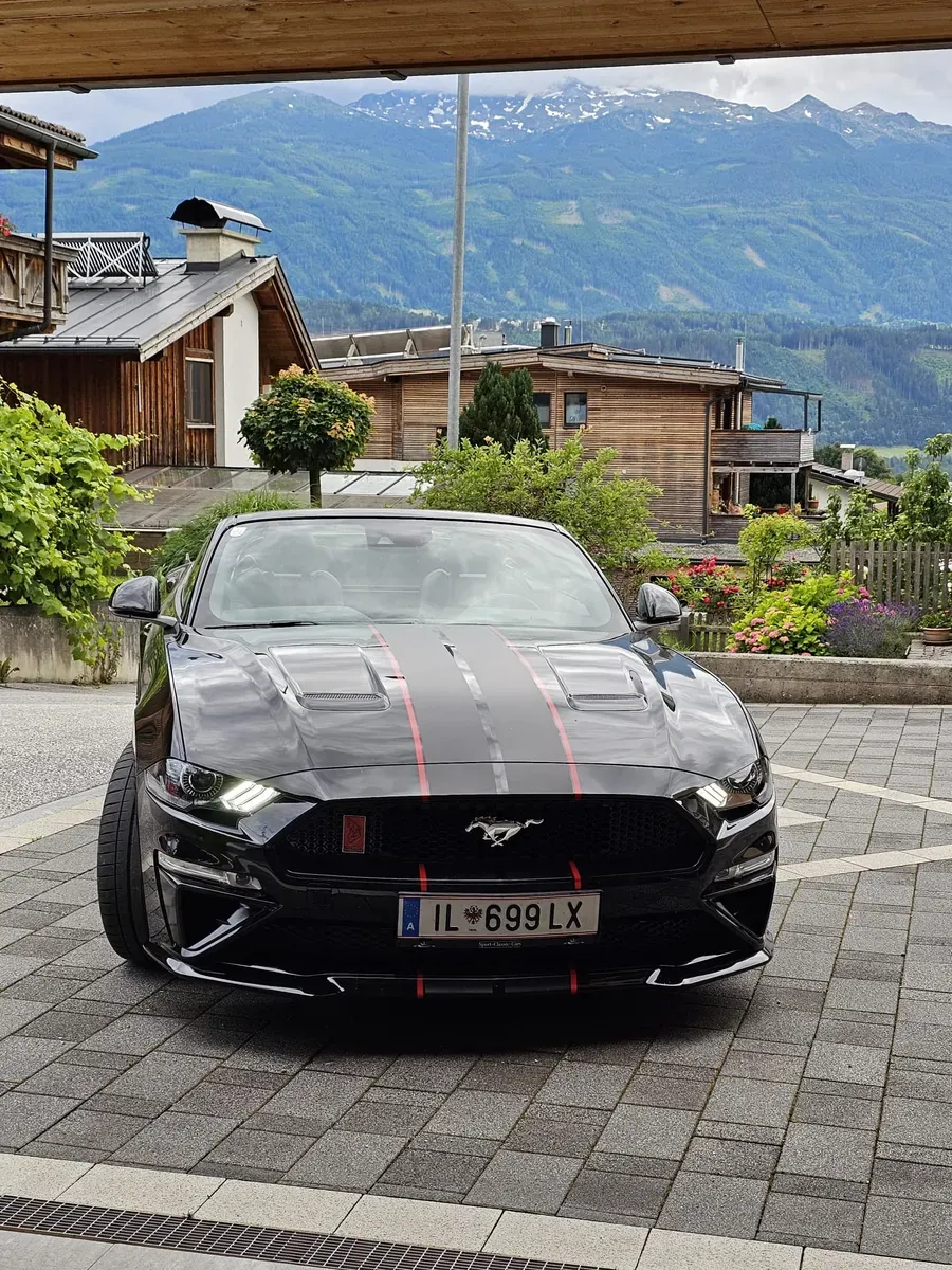 Ford Mustang 2018 photo 2