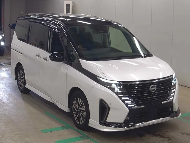 Nissan Serenade