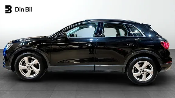 Audi Q3 2025 photo 2