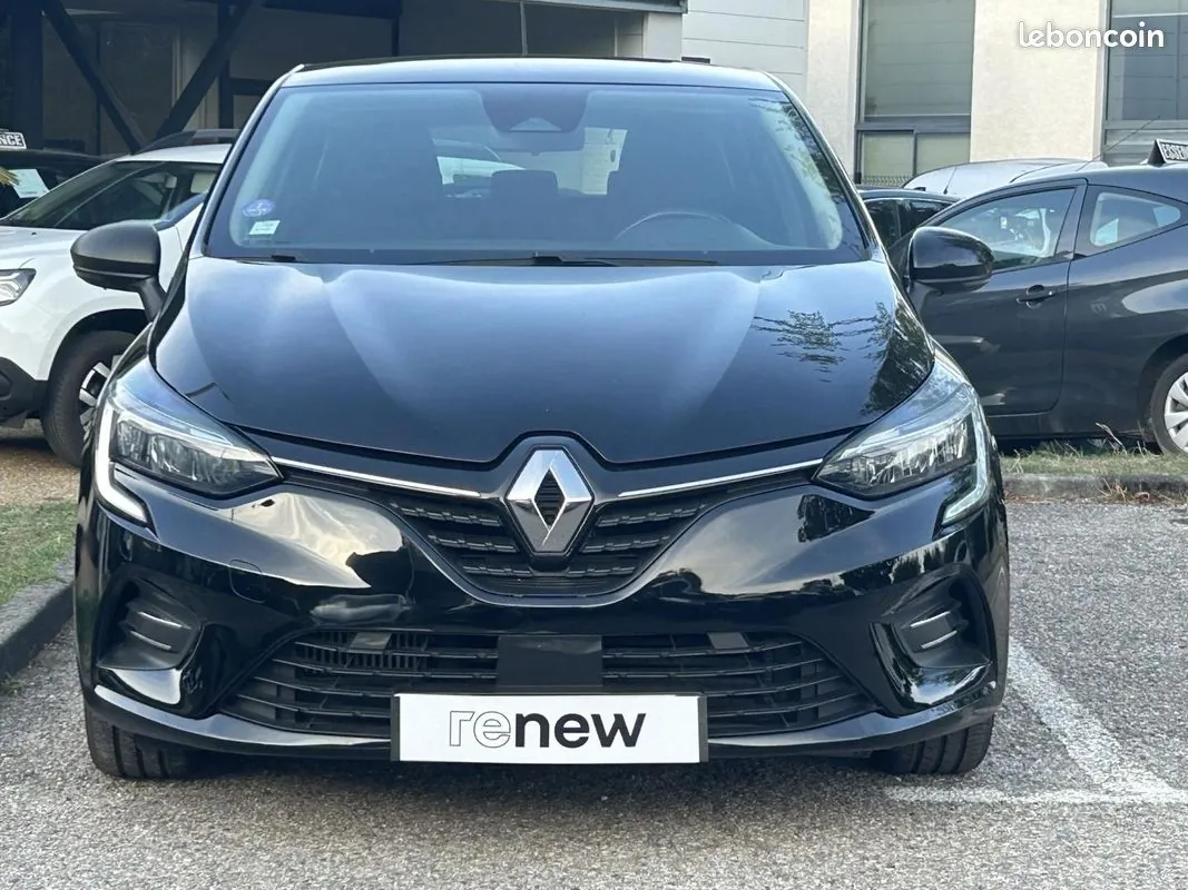 Renault Clio 2021 photo 2