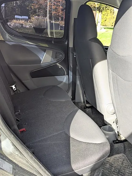Peugeot 107 2009 photo 4