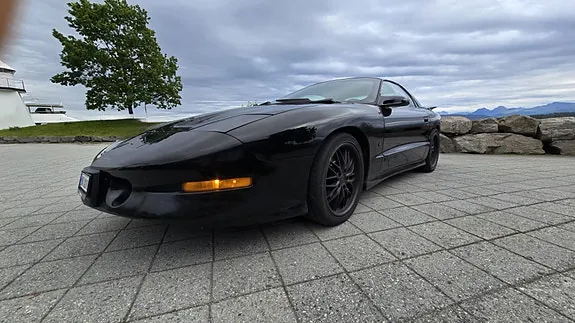 Pontiac Trans Am 1995 photo 5