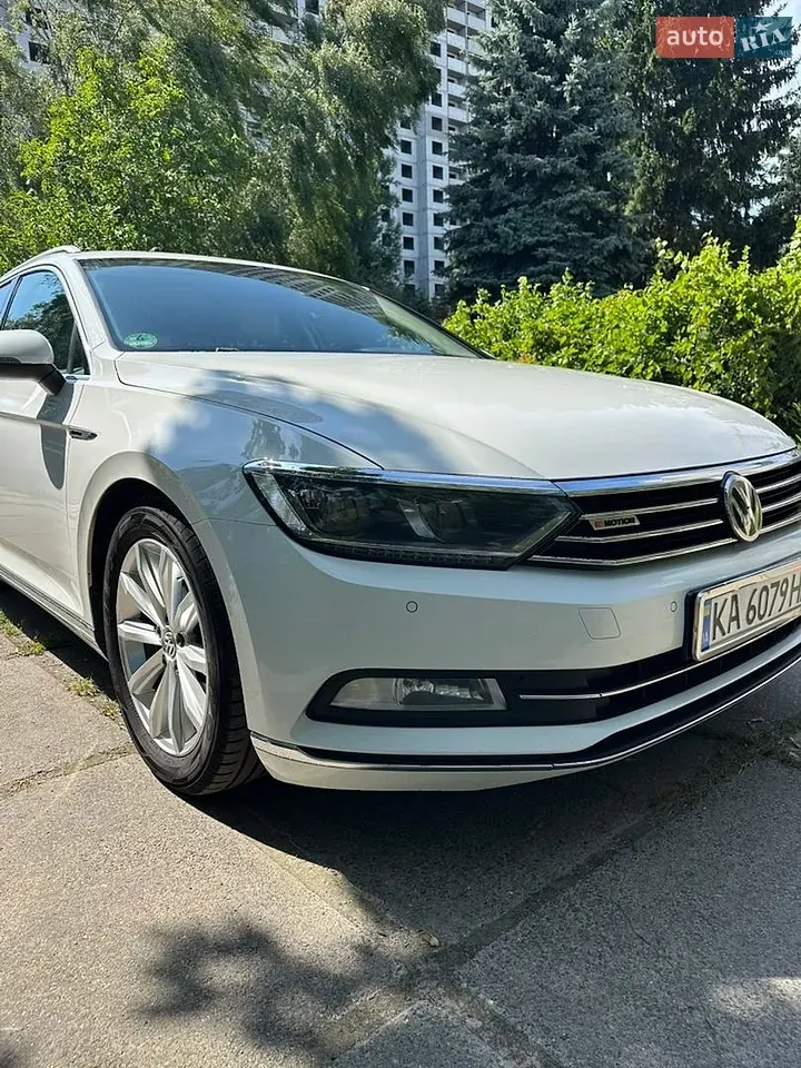 Volkswagen Passat 2016 photo 2