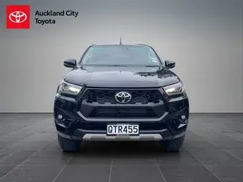 Toyota Hilux 2024 photo 3