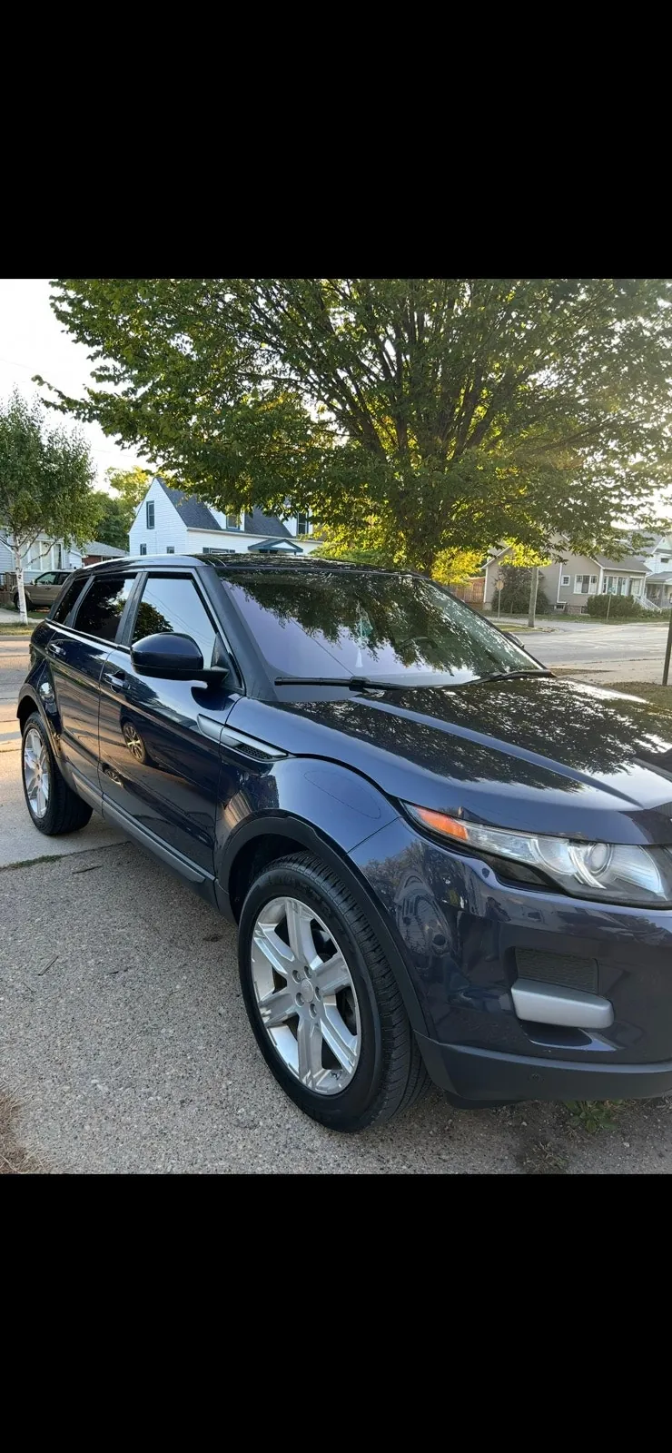 Land Rover Evoque 2014 photo 2
