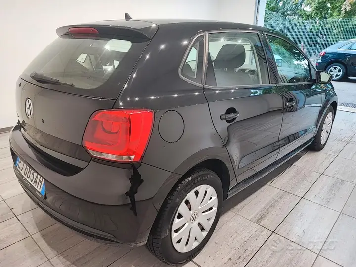 Volkswagen Polo 2011 photo 5
