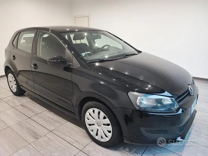 Volkswagen Polo 2011 photo 3