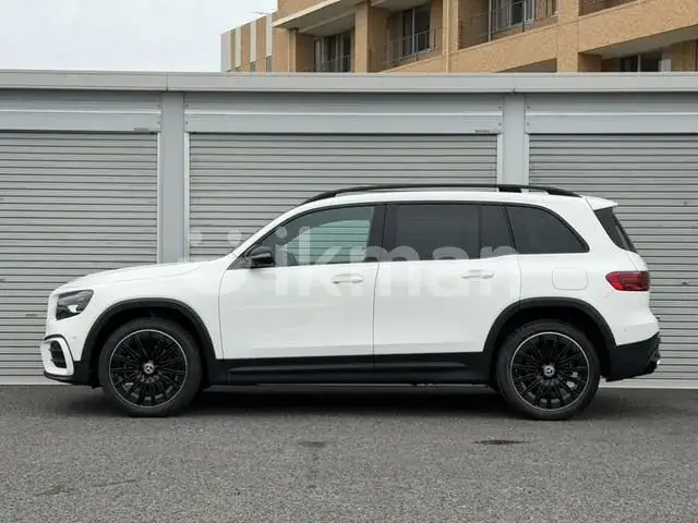 Mercedes-Benz Glb 2025 photo 4