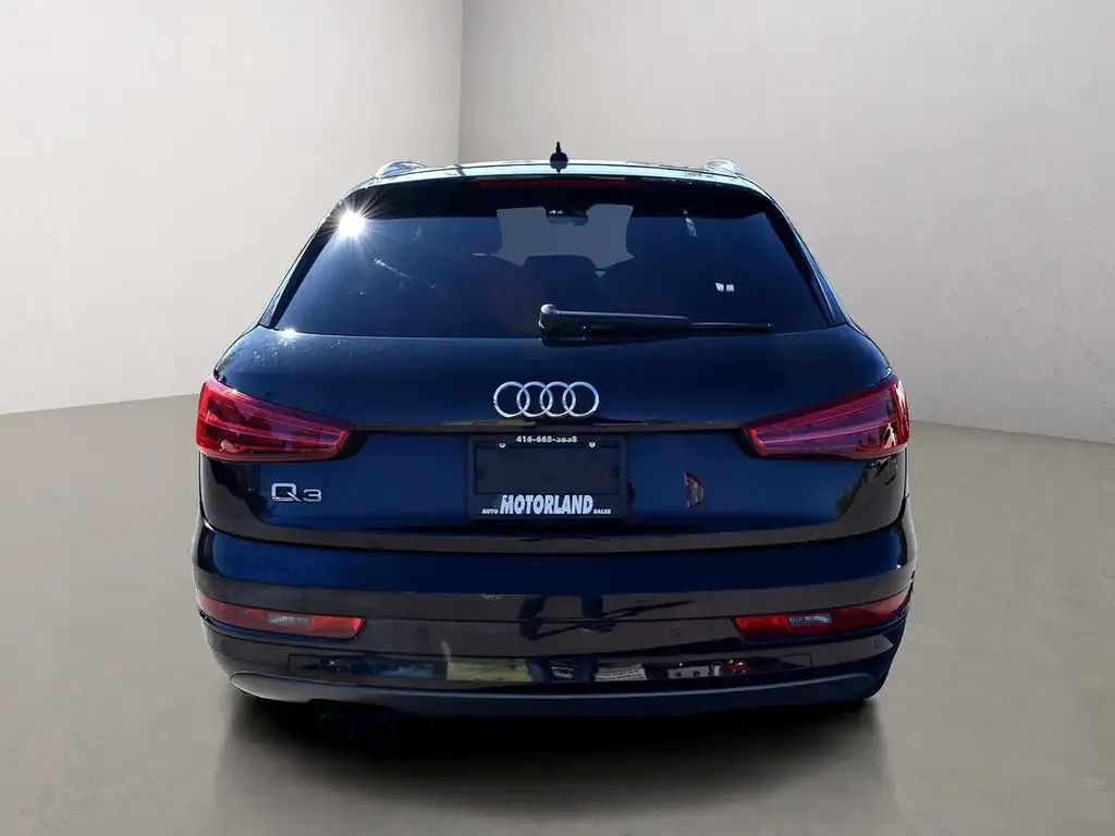 Audi Q3 2016 photo 4