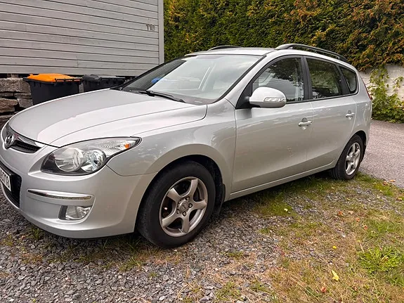 Hyundai I30 2010 photo 4