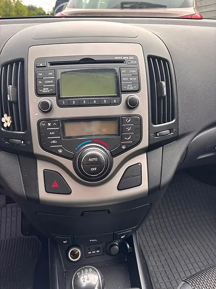 Hyundai I30 2010 photo 3