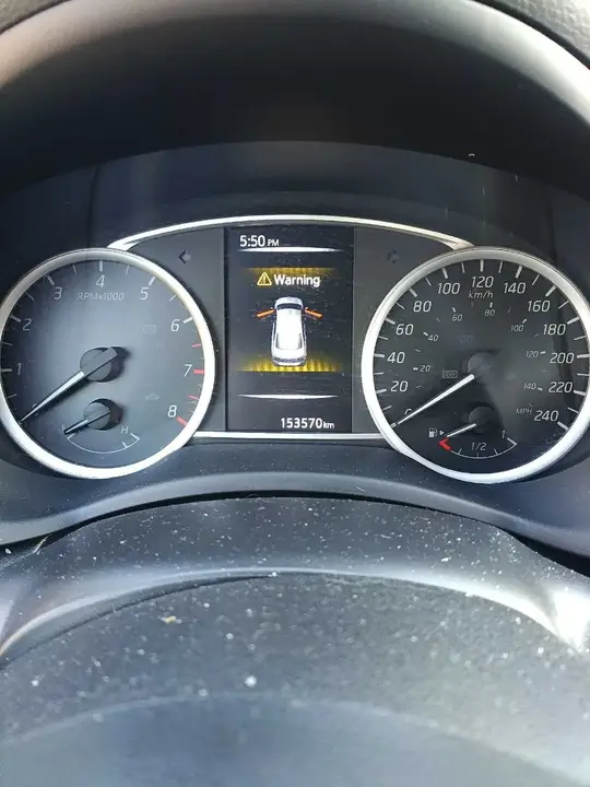 Nissan Sentra 2017 photo 2