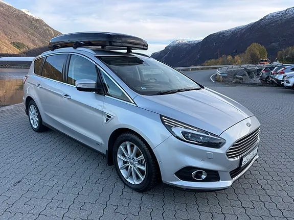Ford S-Max 2018 photo 2