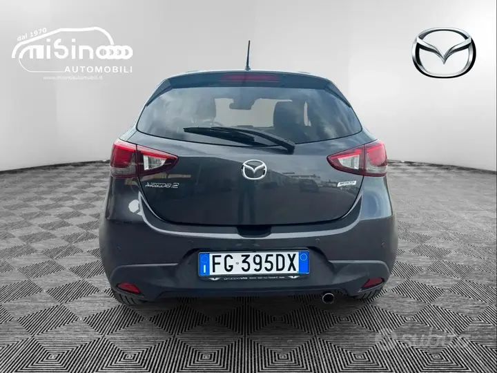 Mazda Mazda2 2016 photo 4