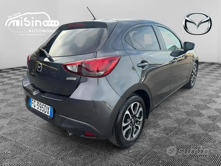 Mazda Mazda2 2016 photo 3