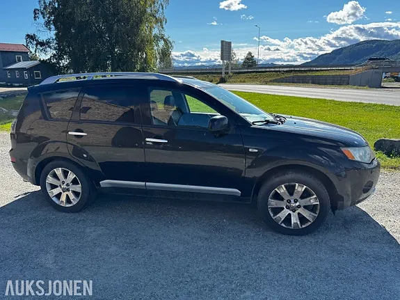 Mitsubishi Outlander 2008 photo 4