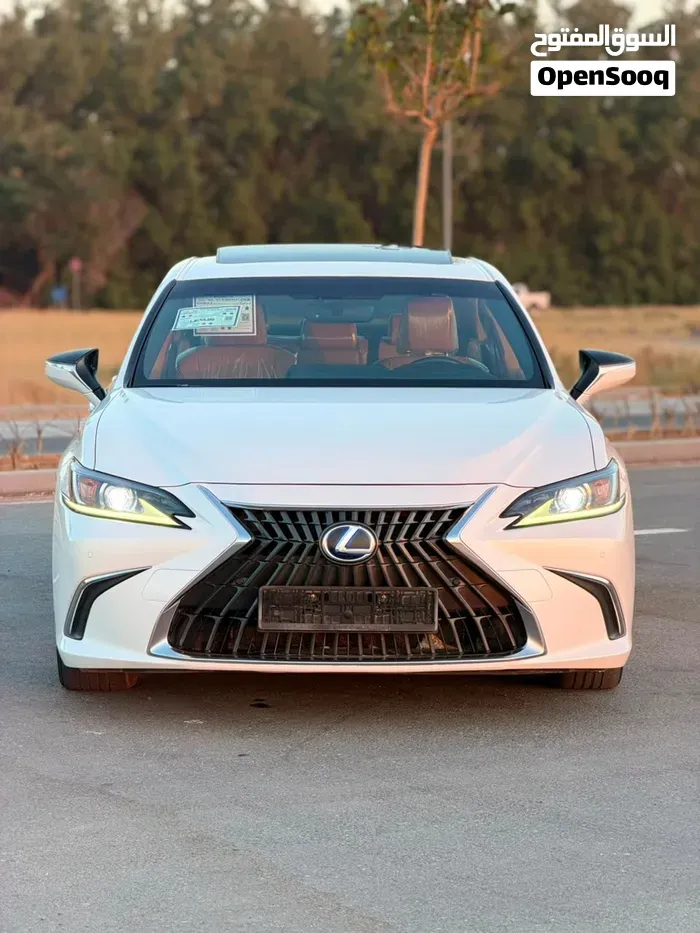 Lexus Es 2023 photo 5