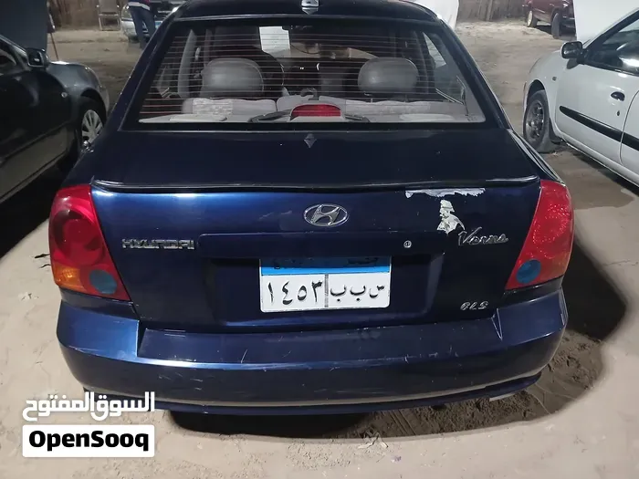 Hyundai Verna 2010 photo 4