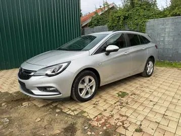 Opel Astra 2016 photo 2