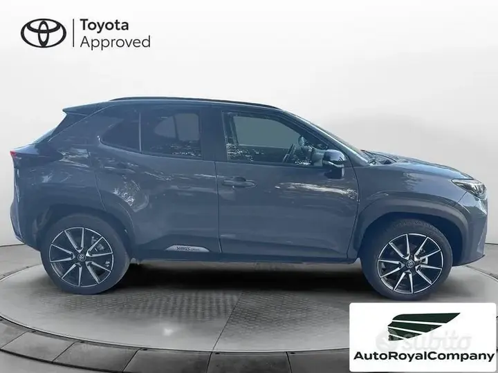 Toyota Yaris Cross 2025 photo 3