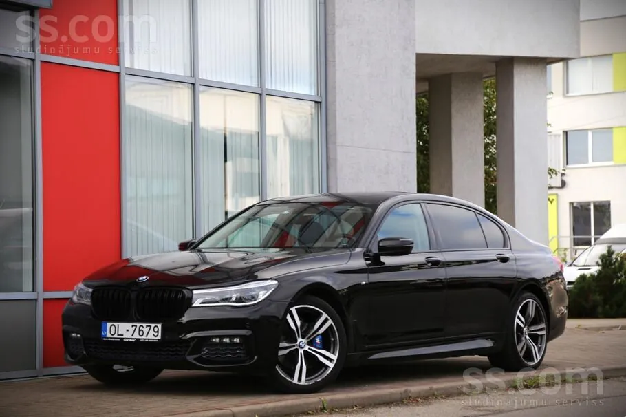 BMW 740