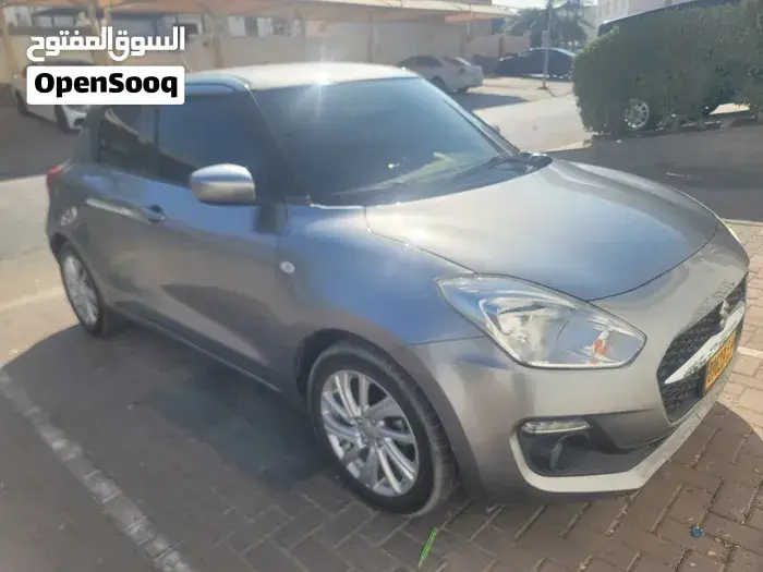 Suzuki Swift 2021 photo 3