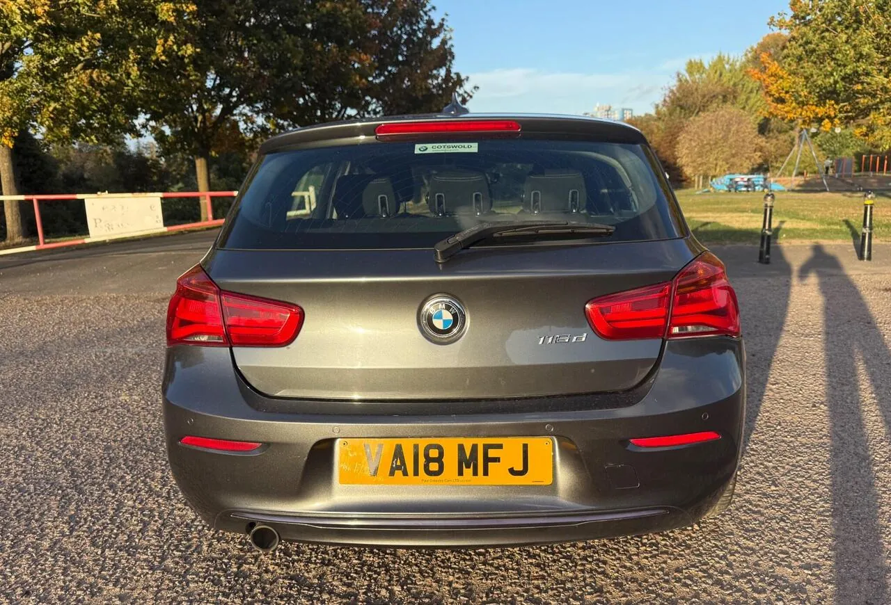 BMW 1 Series 2018 photo 5