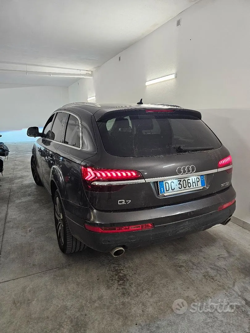 Audi Q7 2006 photo 5