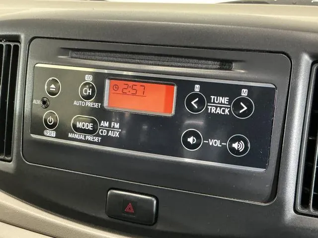 Daihatsu Miraeus 2015 photo 4