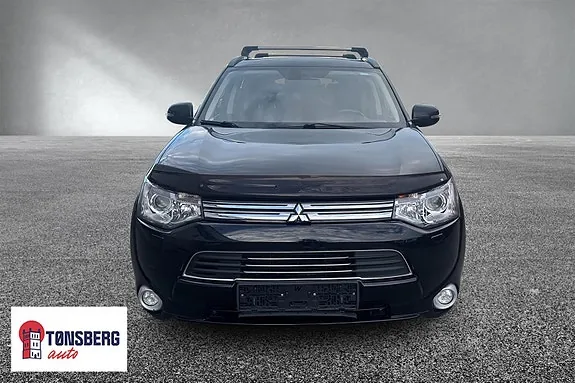 Mitsubishi Outlander 2014 photo 2
