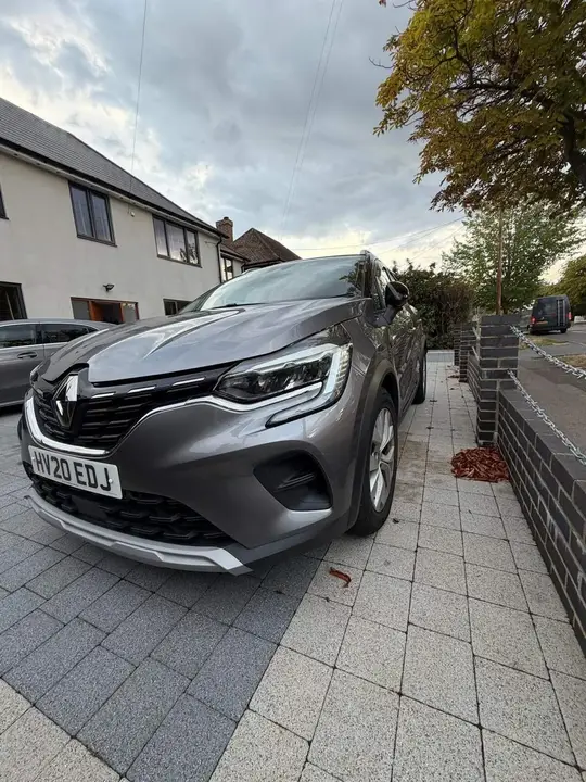 Renault Captur 2020 photo 2