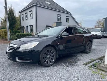 Opel Insignia 2011 photo 2