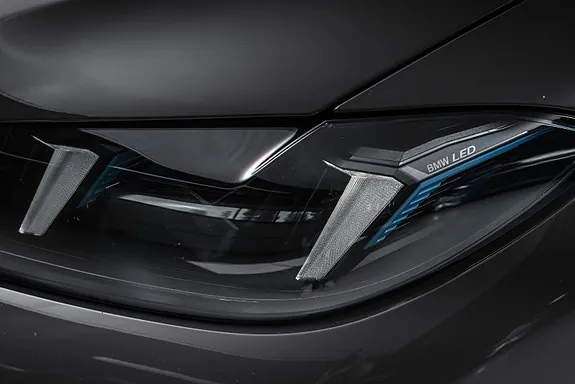 BMW I4 2025 photo 4