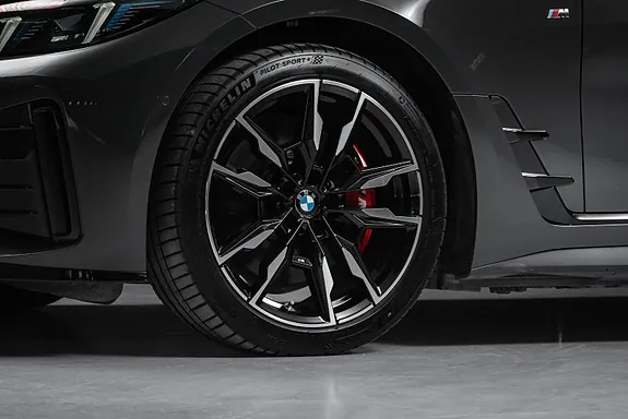 BMW I4 2025 photo 3