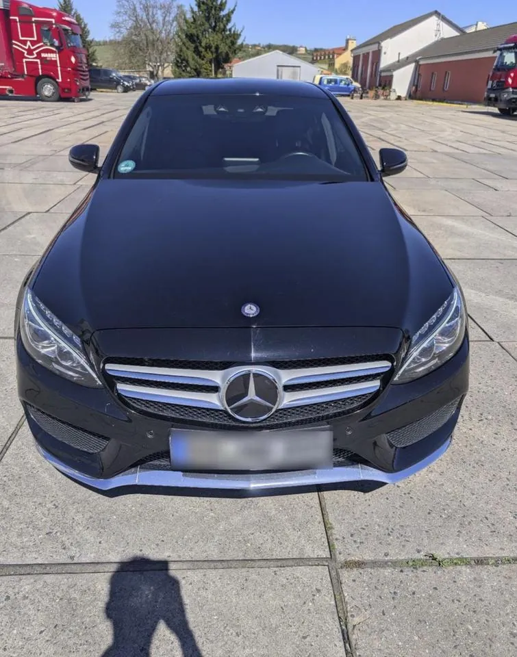 Mercedes-Benz C250