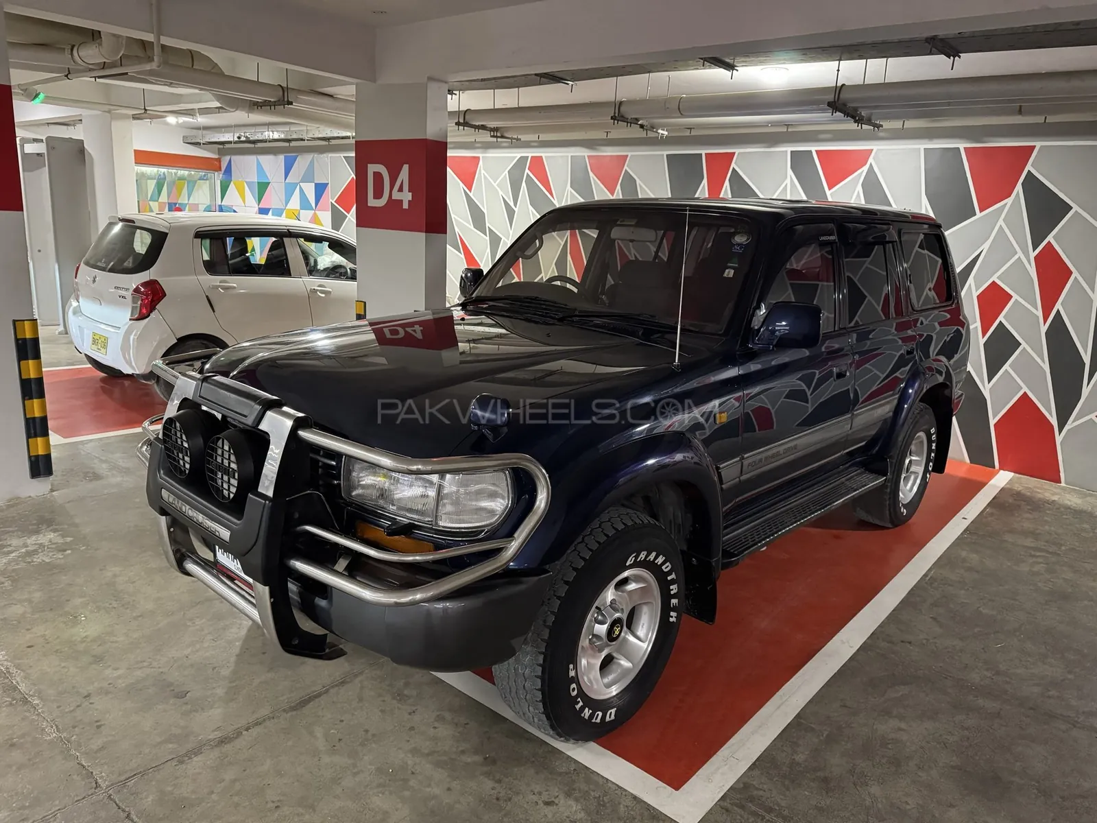 Toyota Land Cruiser