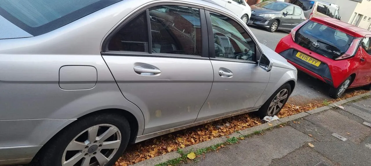 Mercedes-Benz C-Class 2008 photo 3