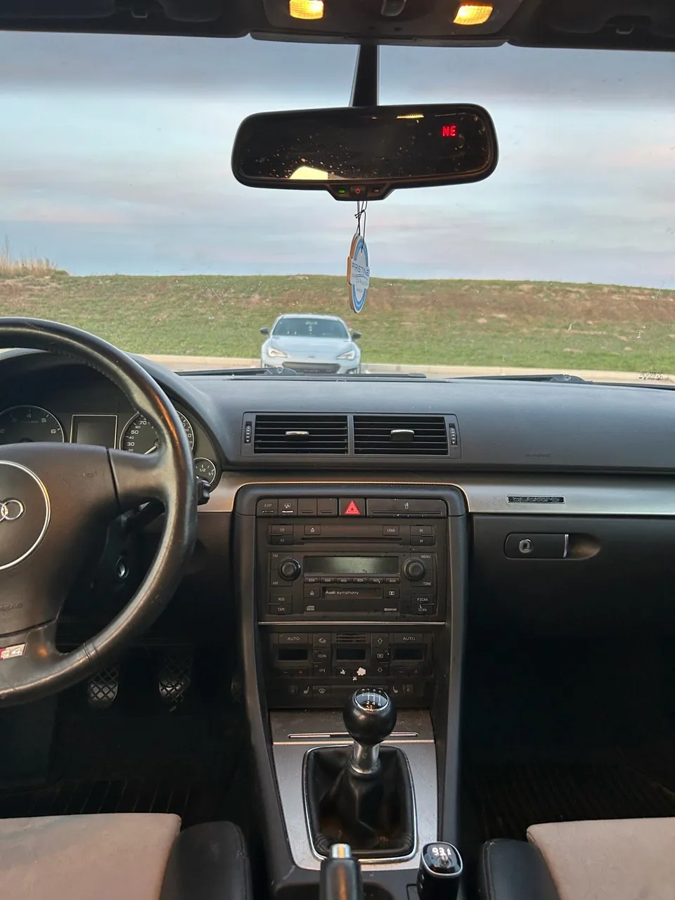 Audi S4 2005 photo 2