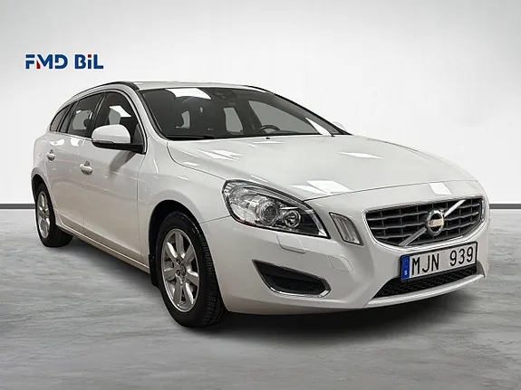 Volvo V60 2012 photo 4