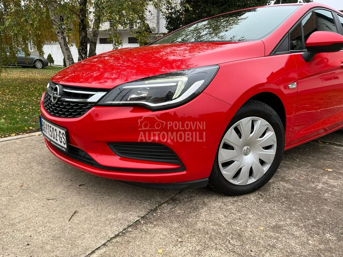 Opel Astra K