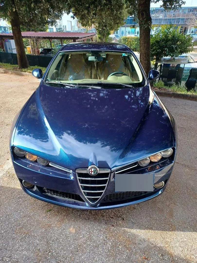 Alfa Romeo 159 2007 photo 2