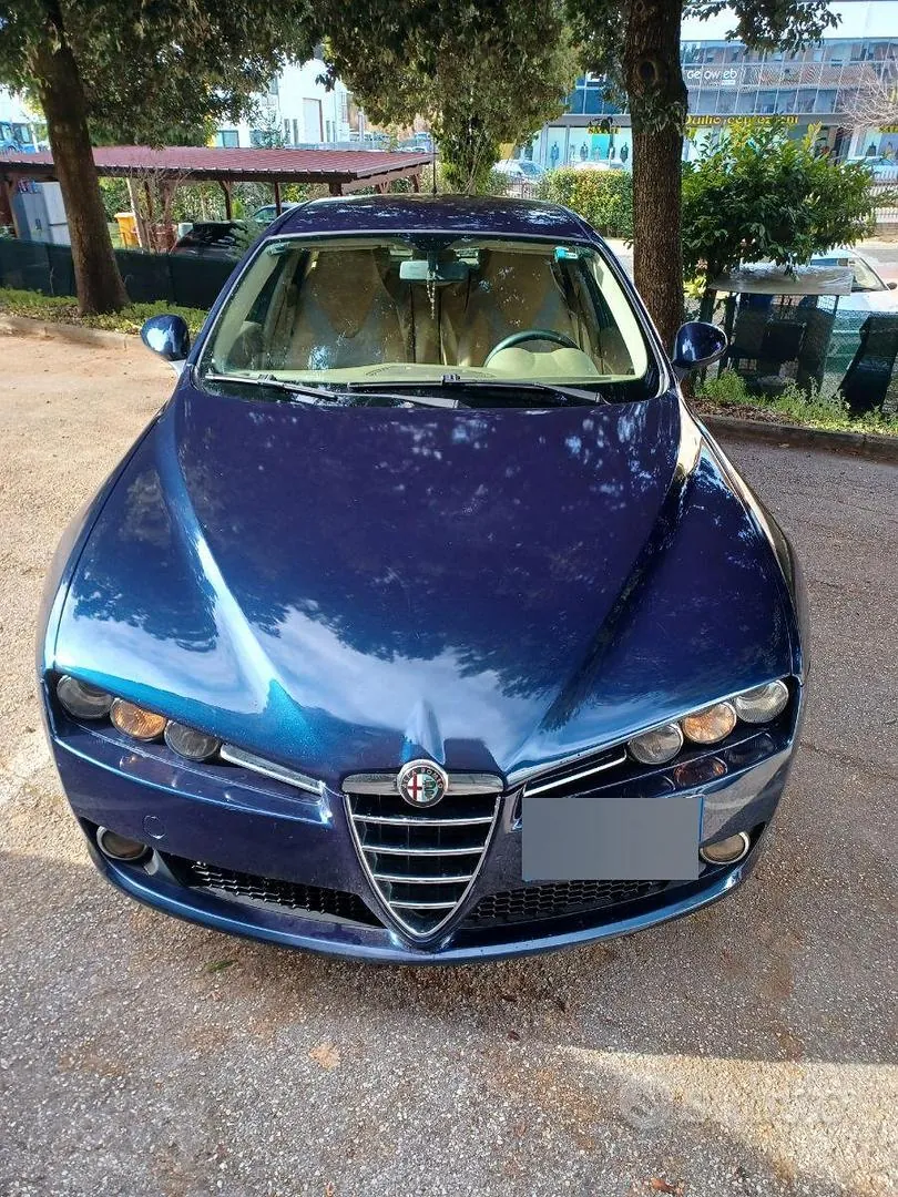 Alfa Romeo 159 2007 photo 3