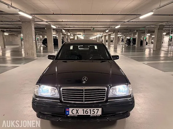Mercedes-Benz C-Class 1994 photo 2