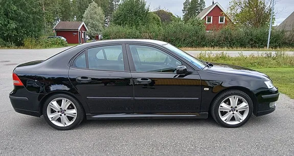 Saab 9-3 2004 photo 4
